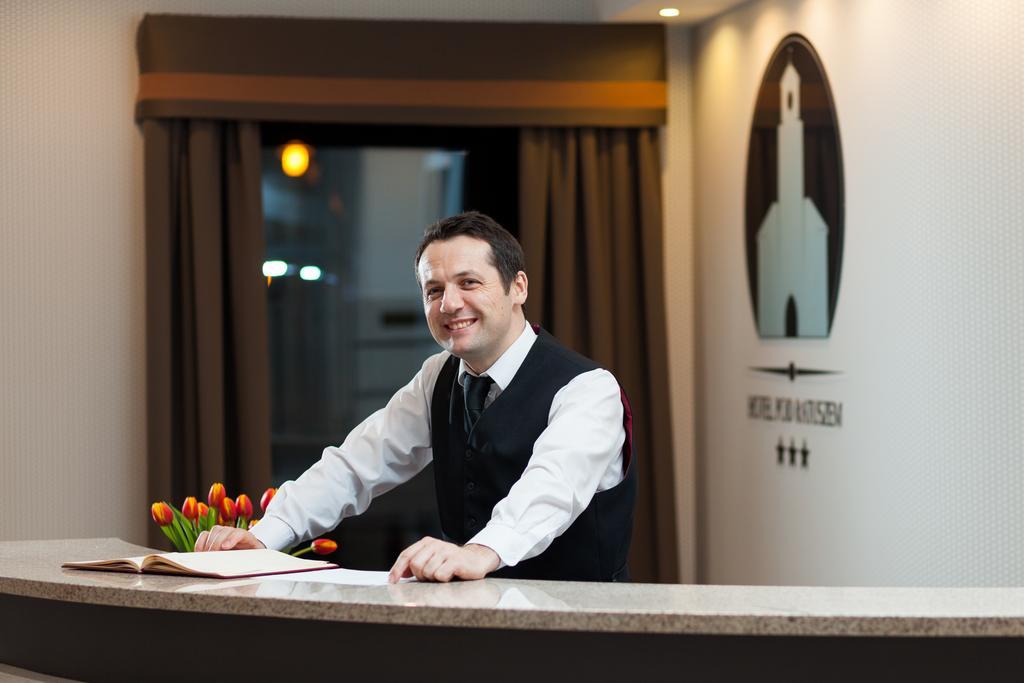 Pod Ratuszem Hotel Wielun Exterior photo